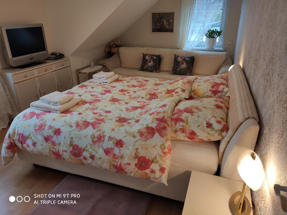 Blumen Apartment Amburgo Esterno foto
